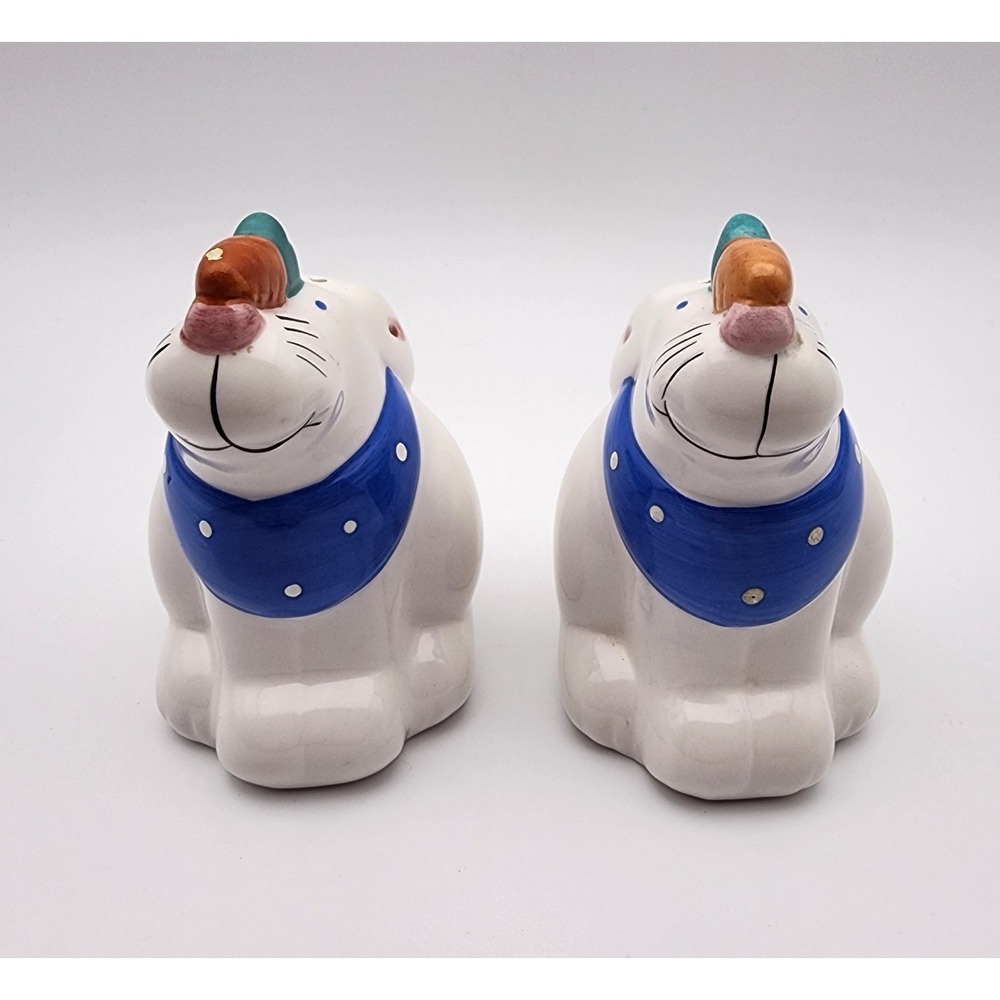 COCO DOWLEY  Easter Bunny‎  Rabbit W/Carrot On Nose Salt Pepper Shakers Vintage